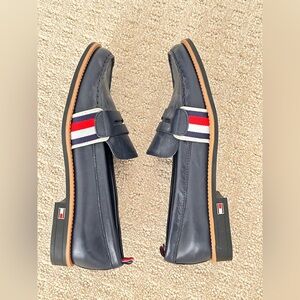 TOMMY HILFIGER KARVEL PENNY LOAFER 6.5